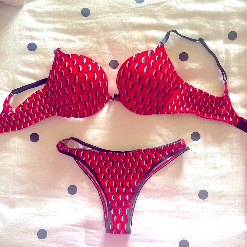 Victoria’s Secret Bra and Panty Set